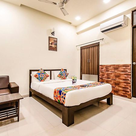 Fabhotel Maher Inn Ahmedabad Exterior foto