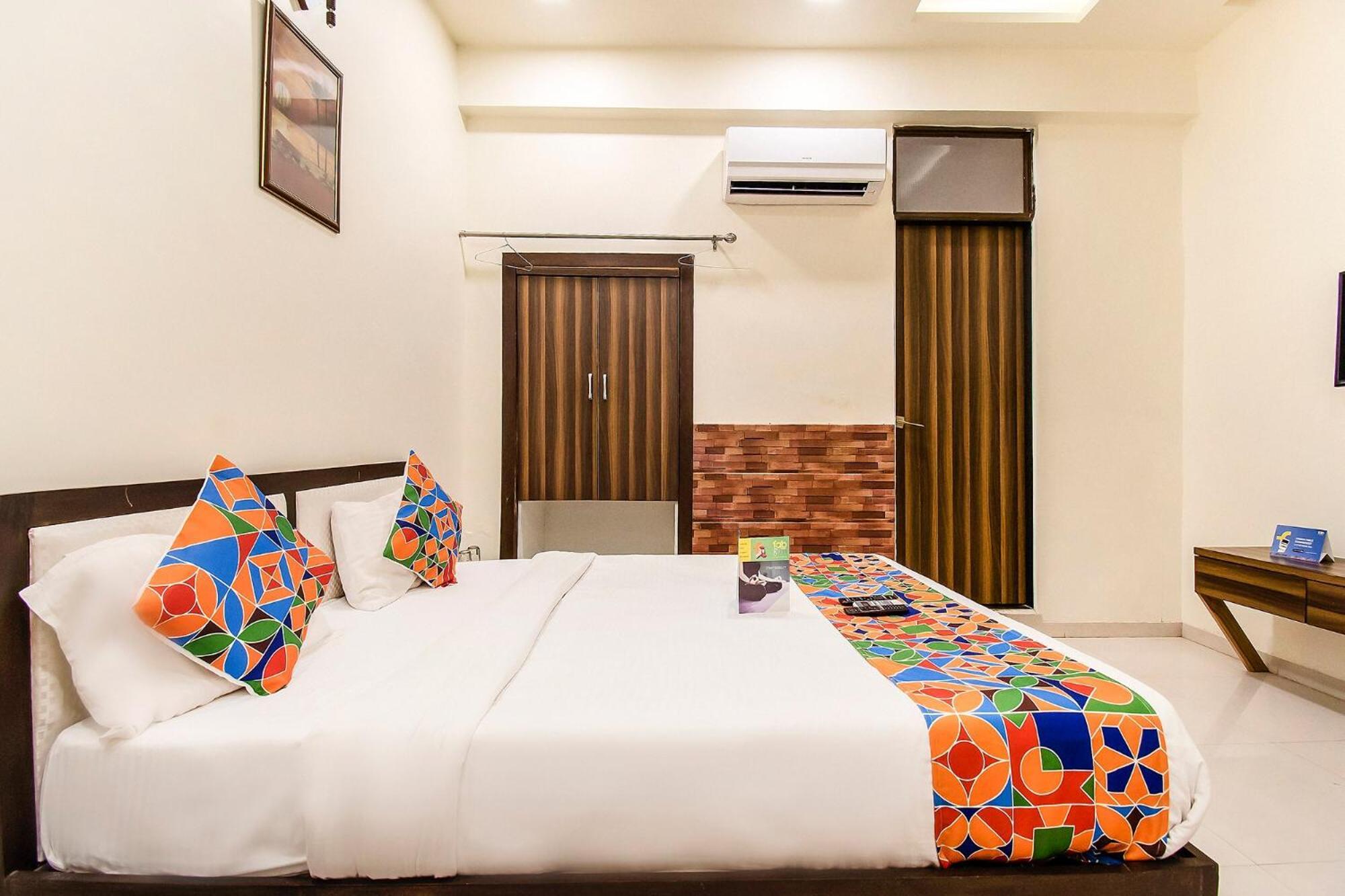 Fabhotel Maher Inn Ahmedabad Exterior foto