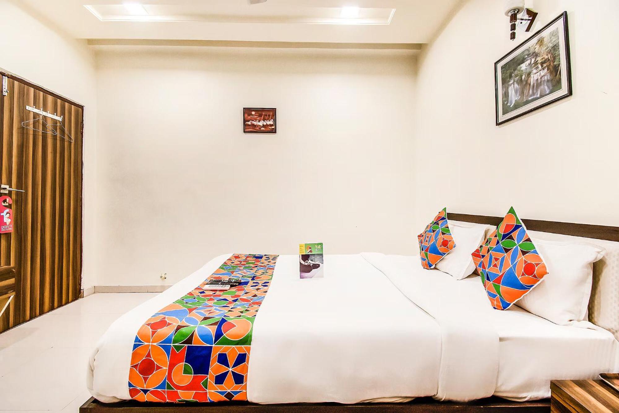 Fabhotel Maher Inn Ahmedabad Exterior foto